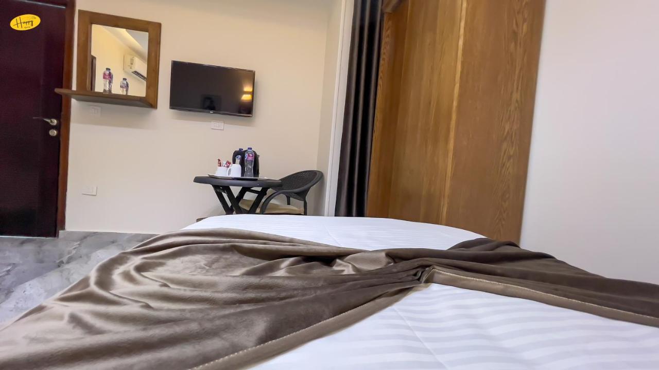 Happy View Inn Kafret el-Gabal Екстериор снимка